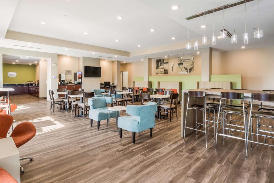 Sleep Inn & Suites Park City-Wichita North Hotel in Wichita