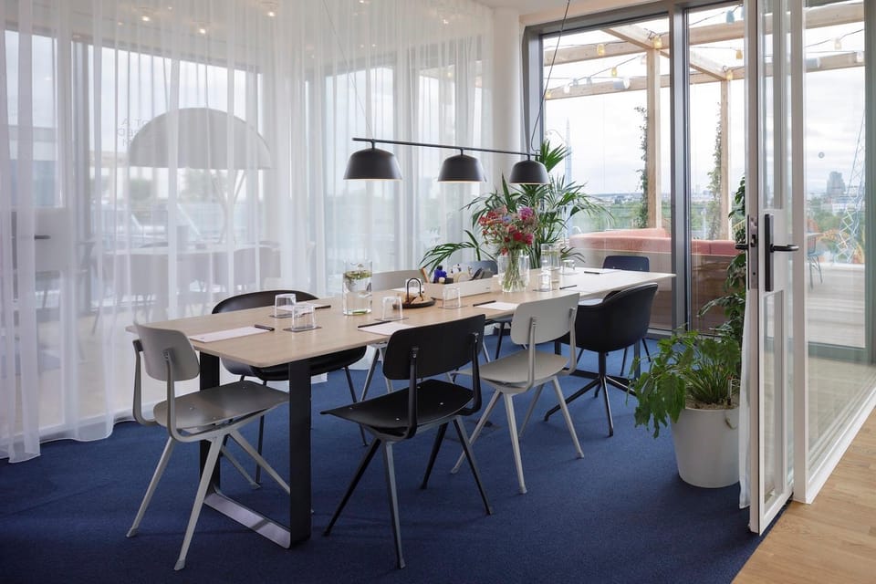 Meeting room / ballrooms