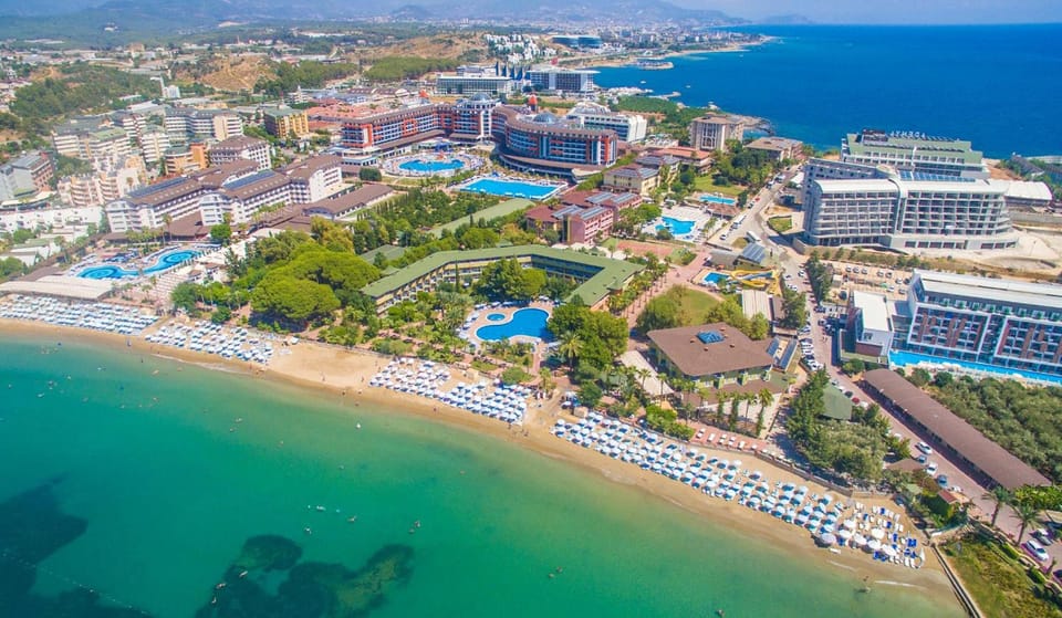 Lonicera World Hotel in Antalya Province