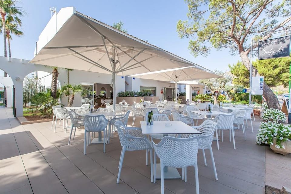 A10 Solecito Apartments Hotel in Raiguer