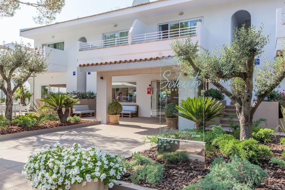 A10 Solecito Apartments Hotel in Raiguer