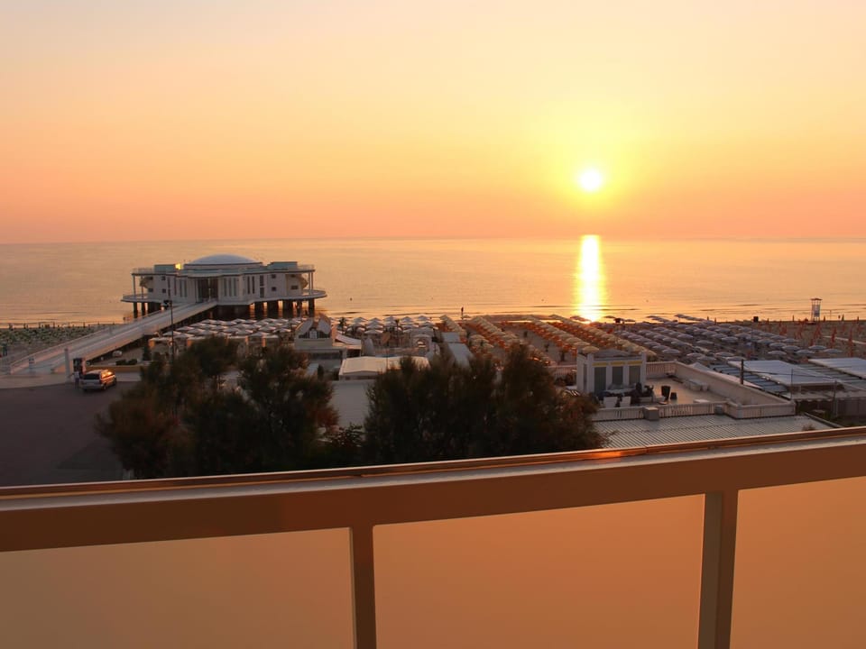Hotel Cristallo Hotel in Senigallia