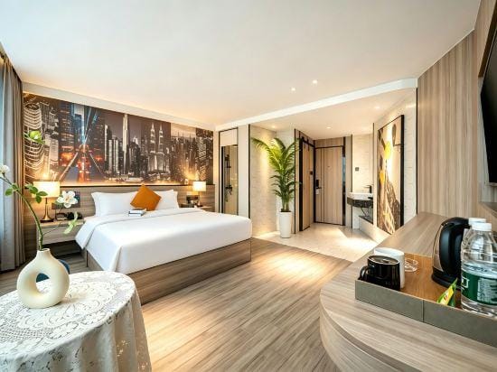 Nangulee Hotel Hotel in China