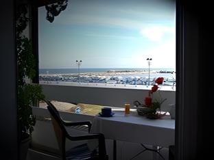 Hôtel Le Dauphin Bleu Hotel in Saintes-Maries-de-la-Mer