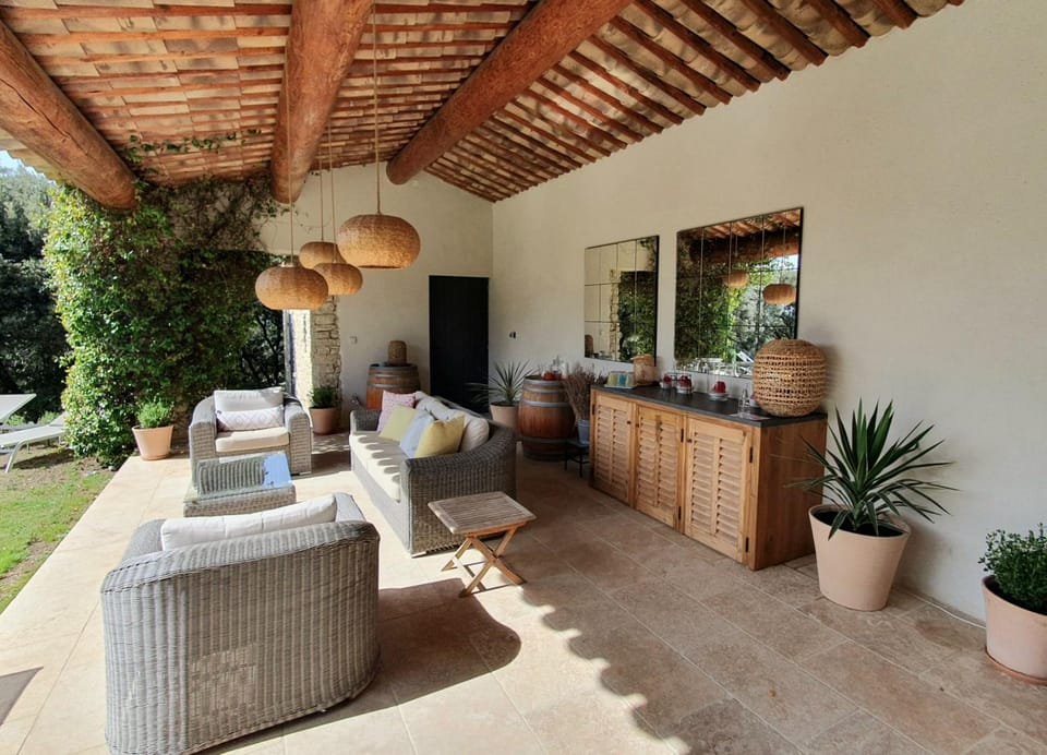 Les Terrasses de Gordes Hotel in Gordes