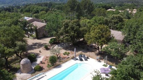 Mas Val-Chênaie Hotel in Gordes