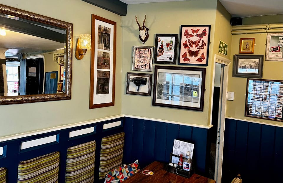 The Crown And Cushion Inn in Windsor