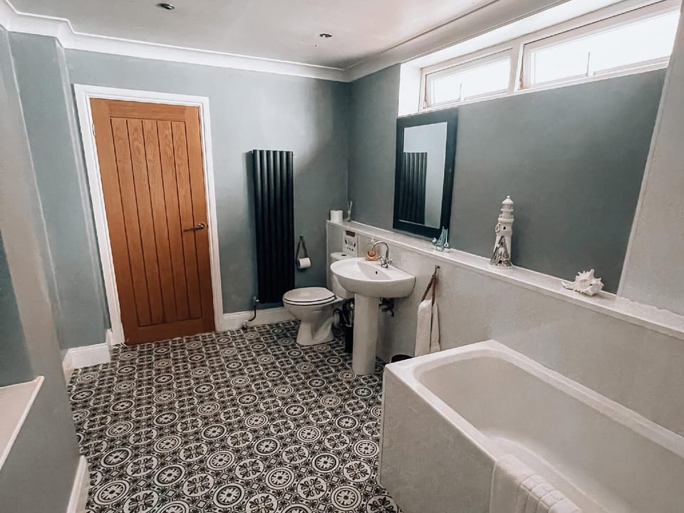 The Chedburgh Guest House Hotel in Whitley Bay