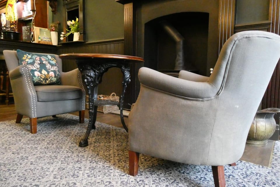 The Castle Tavern Inn in England