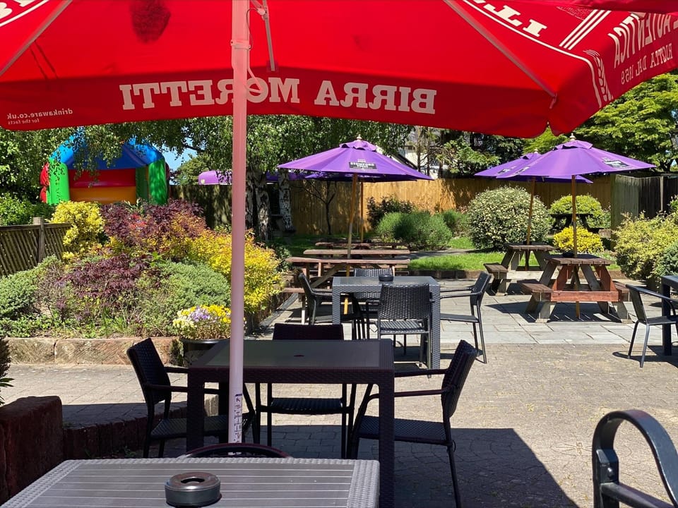 Burlton Inn Inn in Wales