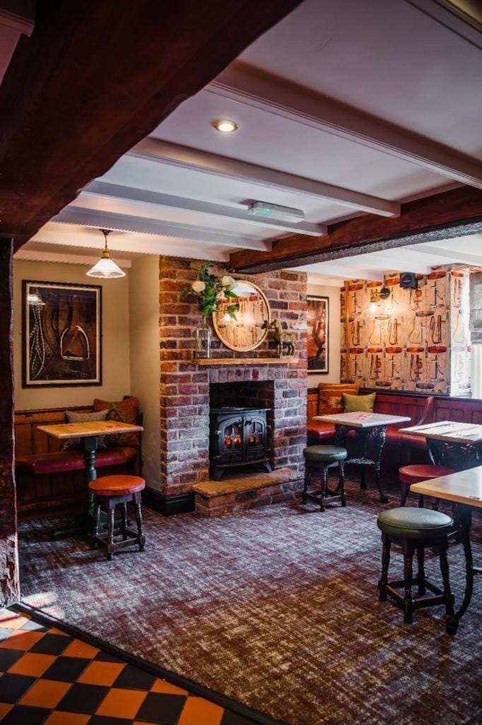 The Black Horse Inn Inn in West Lindsey District