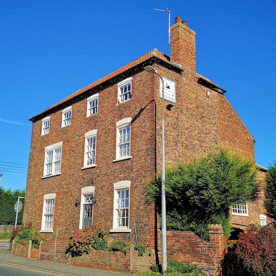 Black Swan Guest House Hotel in West Lindsey District