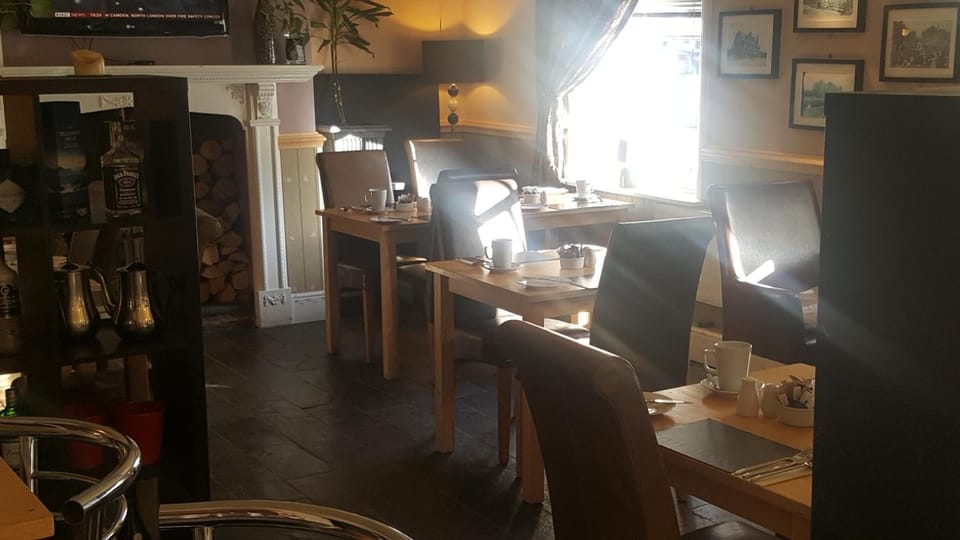 Beaumond Cross Inn Inn in Newark-on-Trent
