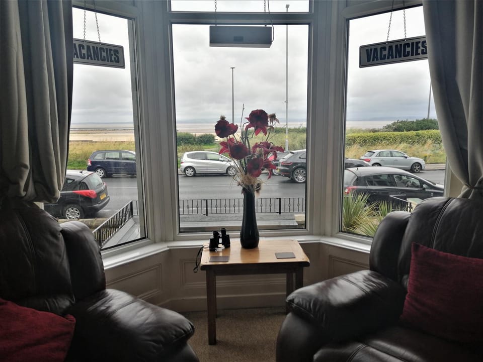 Balmoral Guest House Hotel in Morecambe