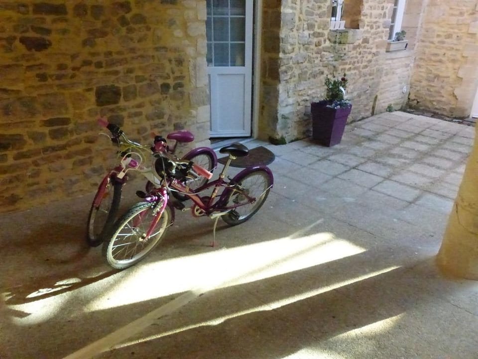 Logis de Saint-Jean Hotel in Bayeux