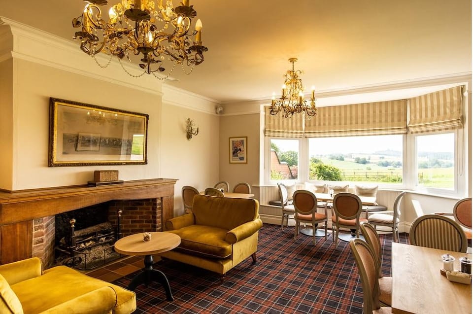 Donington Park Farmhouse Hotel Hotel in South Derbyshire District
