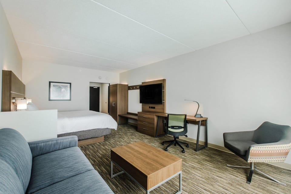 Suite room