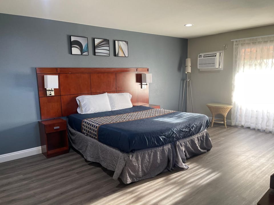 Bel Air Motor Hotel Hotel in North Tustin