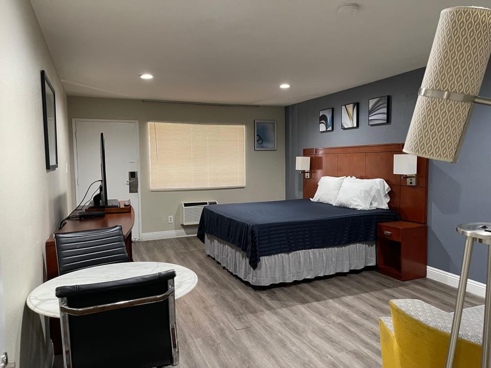 Bel Air Motor Hotel Hotel in North Tustin
