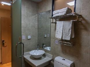 Le8 Chain Hotel (Bengbu Railway Station Store) Hotel in Jiangsu