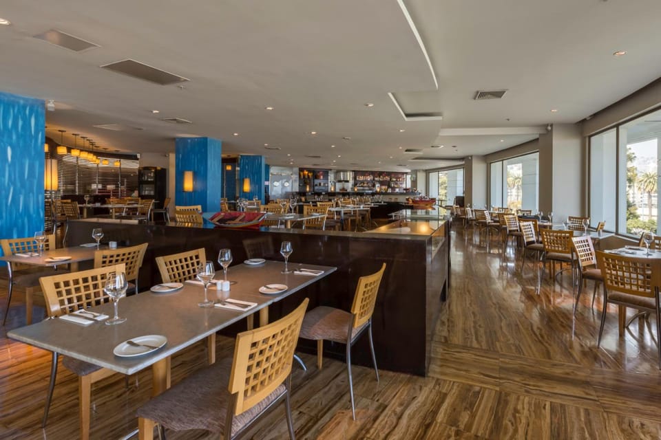 Enjoy Vina Del Mar Hotel in Valparaiso