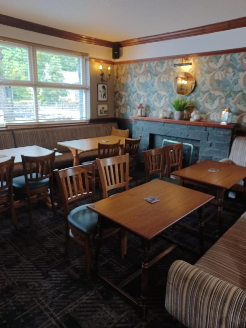 Twa Dogs Inn Inn in Keswick