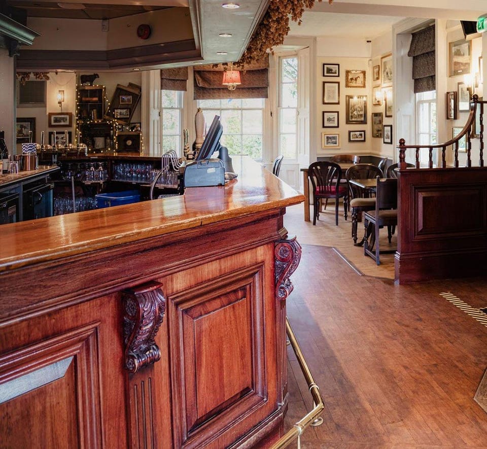 The Mortimer Arms Inn in Test Valley District