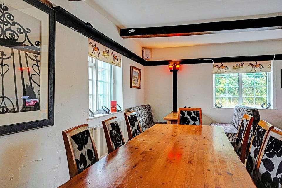 OYO The Billingford Horseshoes Hotel in Mid Suffolk District