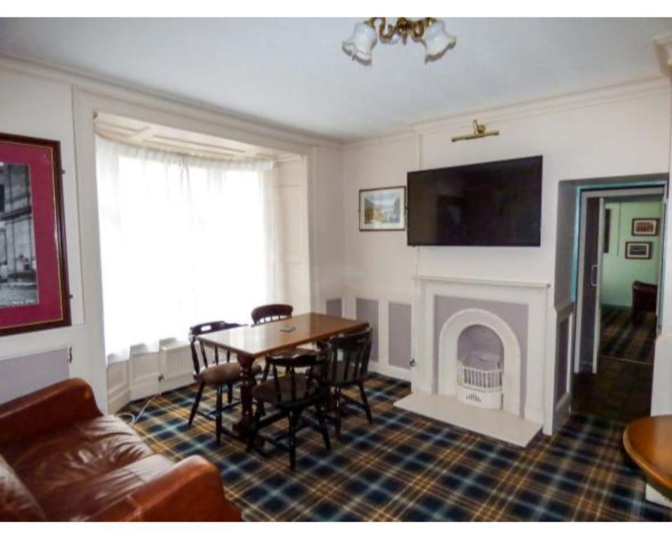 The Crown Hotel Hotel in Pwllheli