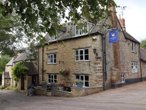 The Crown Inn Inn in West Oxfordshire District
