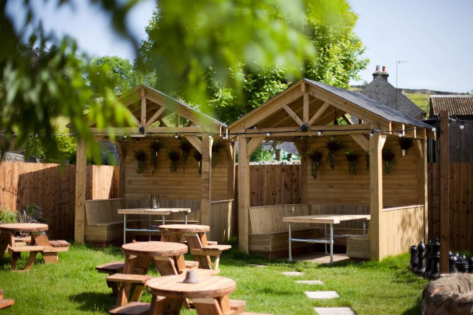 The Devonshire Arms Inn in Staffordshire Moorlands District