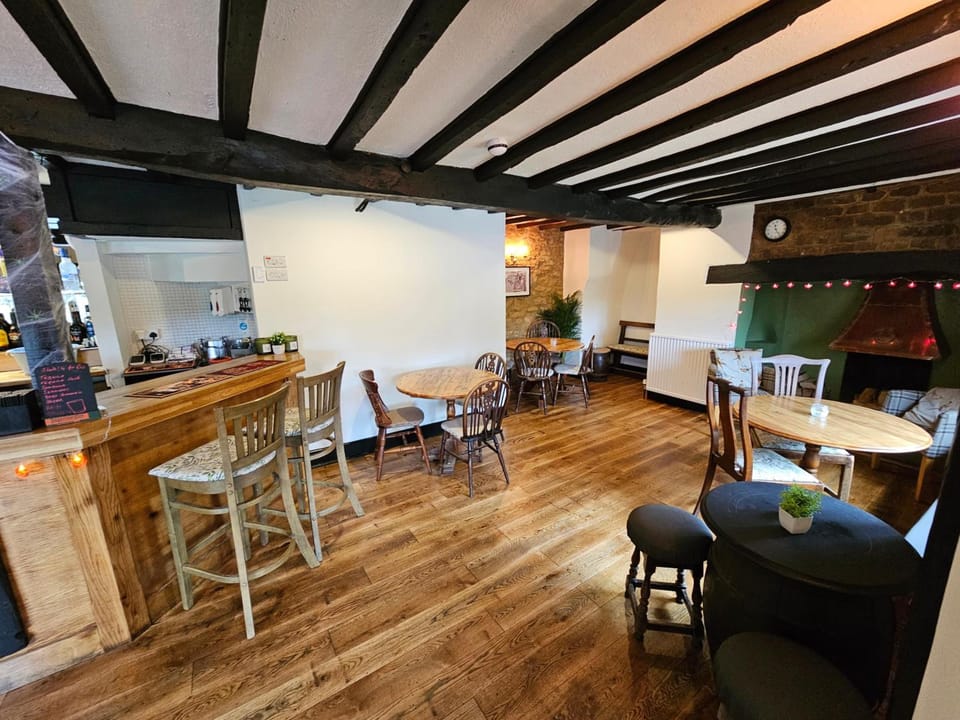 The Gate Hangs High Inn in Cherwell District