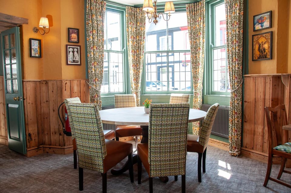 The George Inn Hotel in Mendip District
