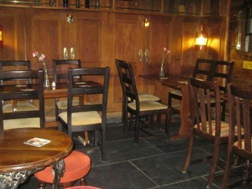 Bar/lounge