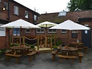Woolpack Hotel Hotel in Wainfleet All Saints