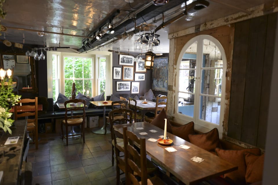 The Woolpack Inn Warehorne Inn in Rother District