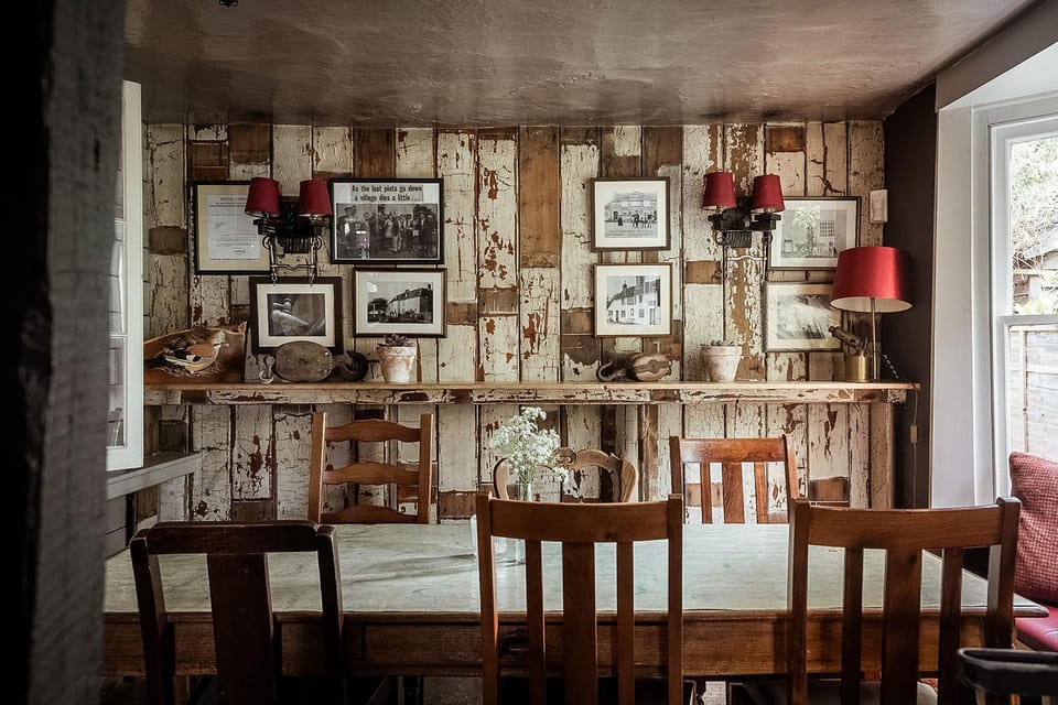 The Woolpack Inn Warehorne Inn in Rother District