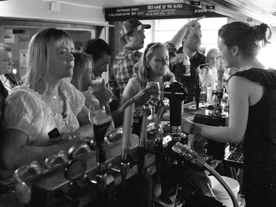The White Lion Inn Inn in North Dorset District