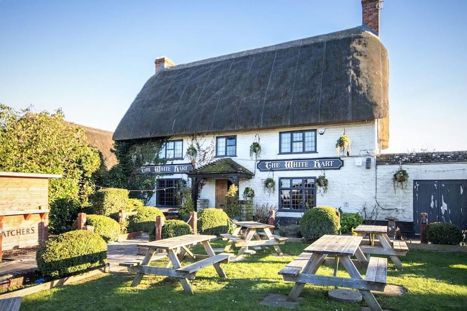 The White Hart Inn in Swindon