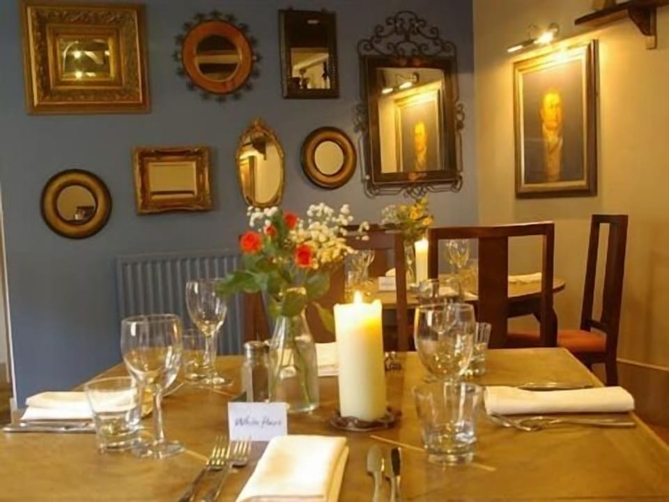 White Hart Cafe Bar & Bistro Inn in Telford