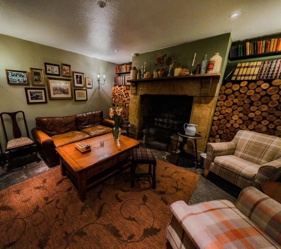 The Rose and Crown Inn Trent Inn in South Somerset District