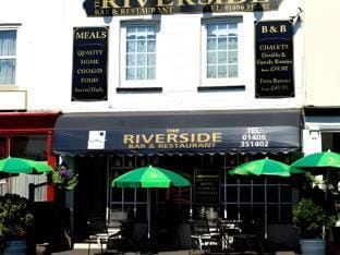 Riverside Bar and Restaurant Inn in England