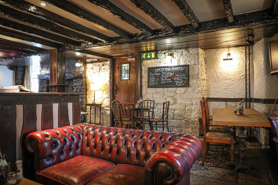 Queens Head Inn Inn in England