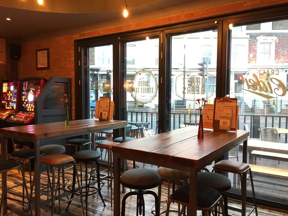 Queen Street Tap Hotel in Dover District