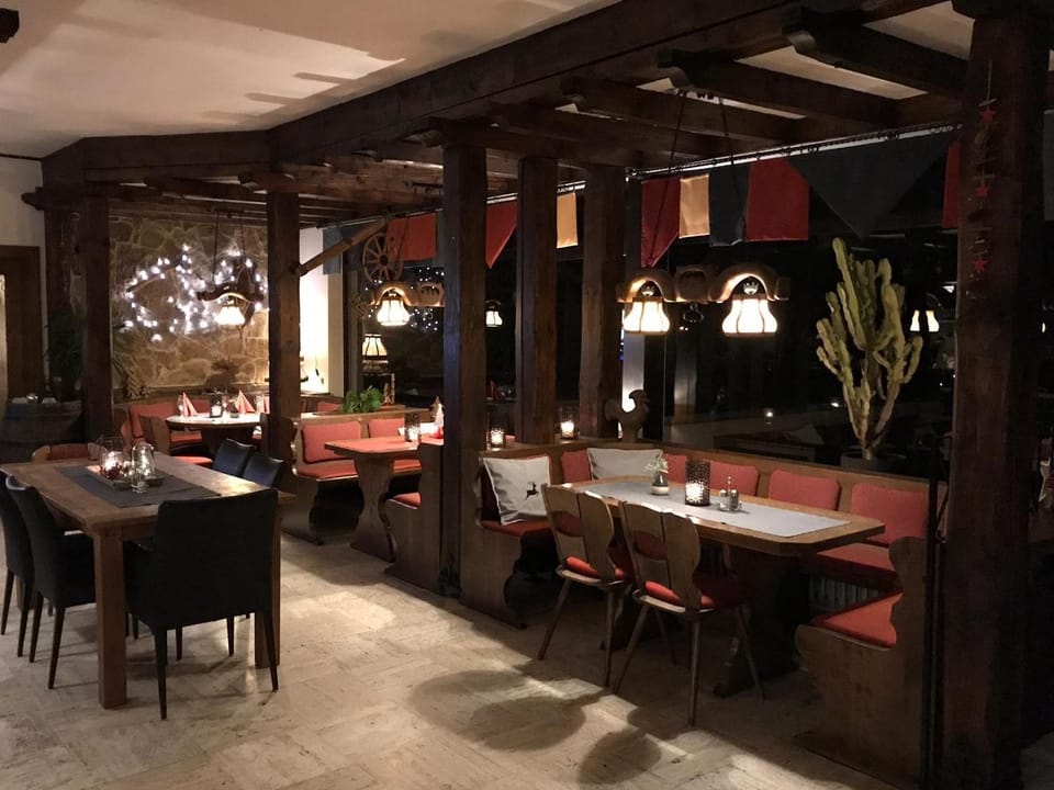 Landgasthof Ralinger Hof Hotel in Trier-Saarburg