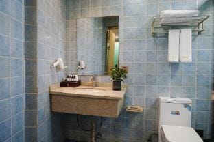 Night Encounter Theme Hotel (Kunshan Renmin Road Store) Hotel in Shanghai
