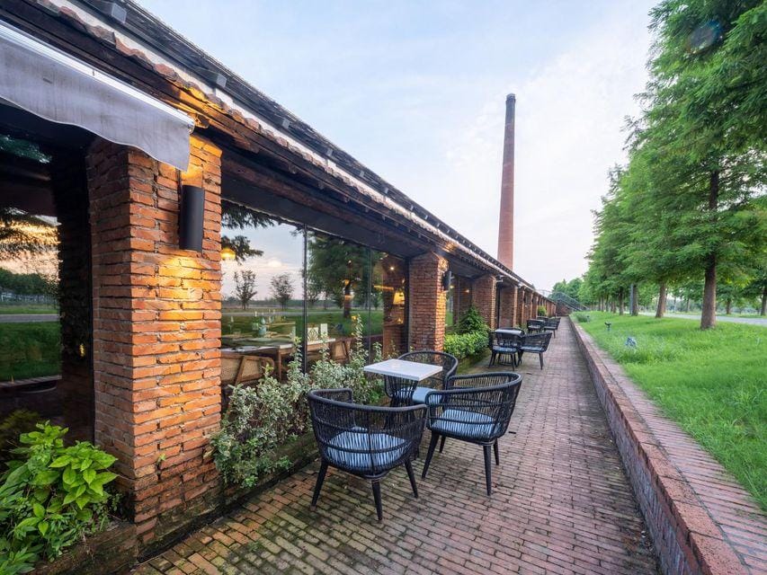 Zhouzhuang original House Zhudian Garden Resort Hotel in Shanghai