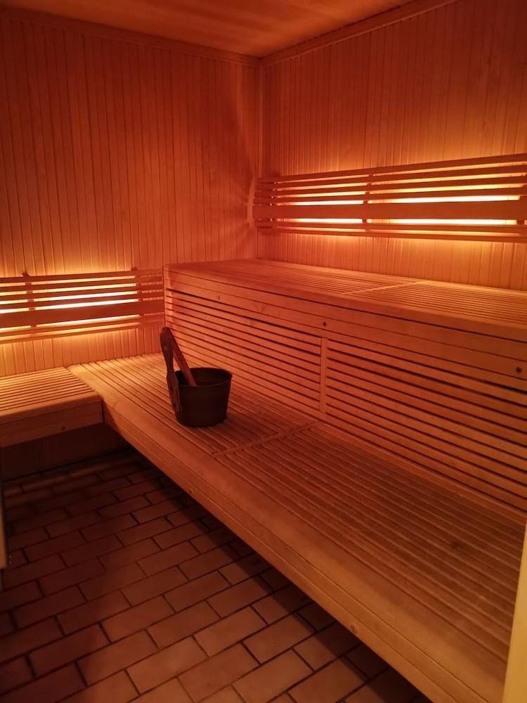 Frimurarehotellet; Sure Hotel Collection by Best Western Hotel in Kalmar County, Sweden