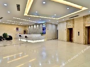 Shengguan Hotel (Hangzhou Xiaoshan International Airport Xinzhen Road Subway Station Store) Hotel in Hangzhou