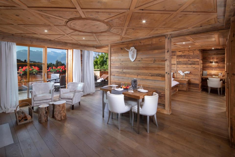 Hostellerie du Pas de l'Ours "Relais et Chateaux" Hotel in Crans-Montana